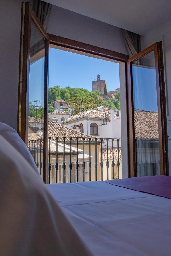Premium Alhambra View & Jacuzzi,932209285:JPEG